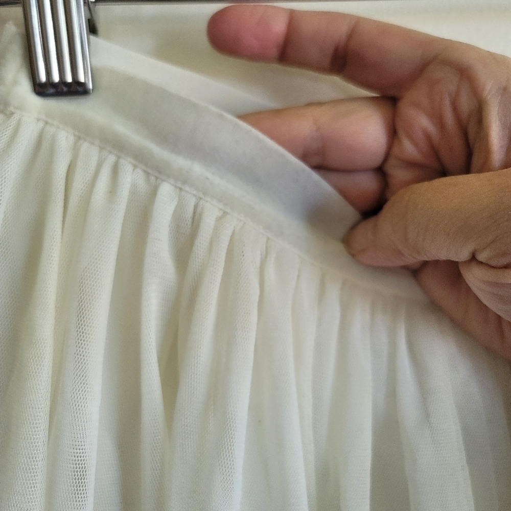 Cherokee, Girls Tulle Maxi Skirt, Cream/Gold Foil, Size 6‎ - Picture 5 of 5